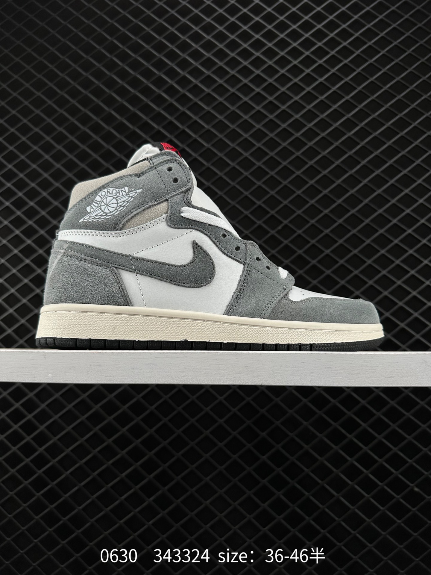 Nike Air Jordan 1 High Nike Air Jordan 1 High